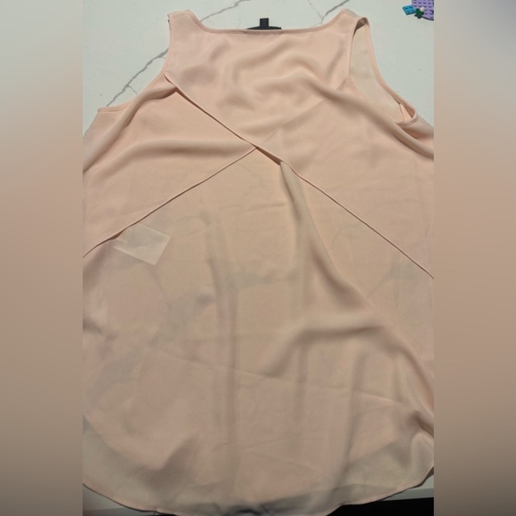 Banana Republic Women’s Sleeveless Blouse S Petite Pale Pink - Picture 4 of 4